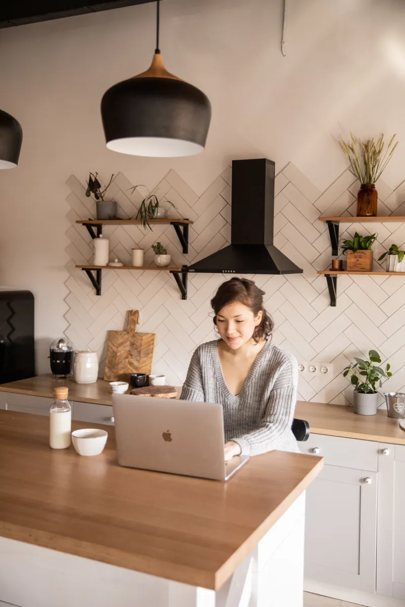 Five Benjamins and a Dream: Businesses You Can Actually Start This Weekend